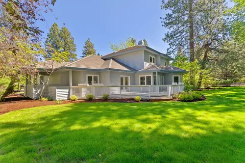 Exterior - 20455 Outback Ct, Bend, OR 97702 photo 7 of 9