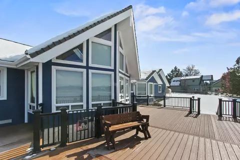 Exterior - 38038 Modoc Point Rd, Chiloquin, OR 97624 photo 2 of 5
