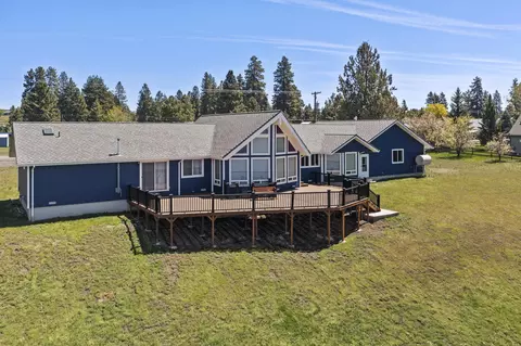 38038 Modoc Point Rd, Chiloquin, OR 97624