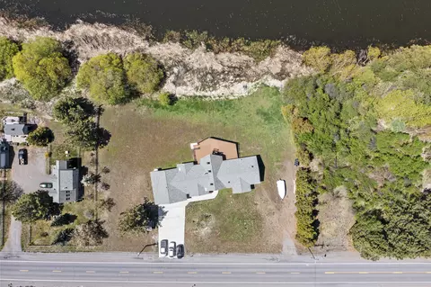 View/Area - 38038 Modoc Point Rd, Chiloquin, OR 97624 photo 6 of 8