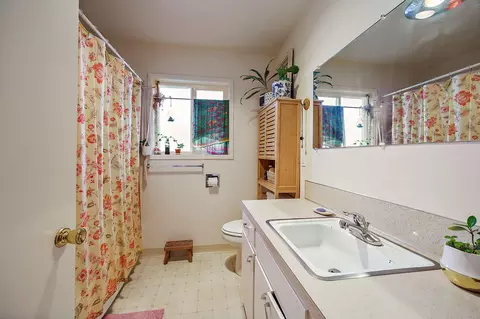 401 Oak St, Phoenix, OR 97535 photo 38