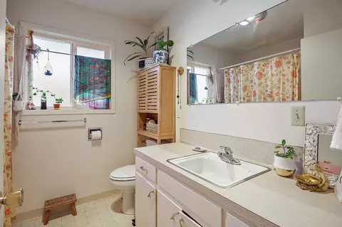 401 Oak St, Phoenix, OR 97535 photo 37