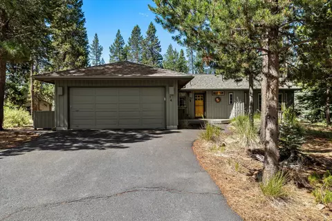 18237 Ollalie Ln #14, Sunriver, OR 97707