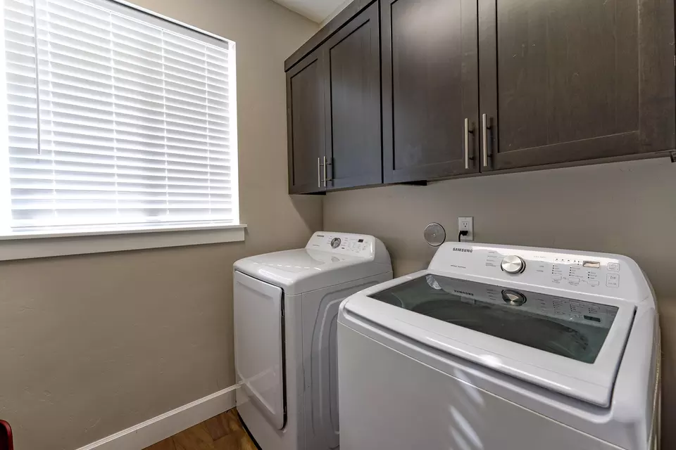 Other - 823 SW 26th Ct, Redmond, OR 97756 photo 2 of 3