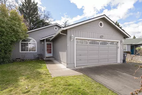 1582 Westfield Way, Medford, OR 97501