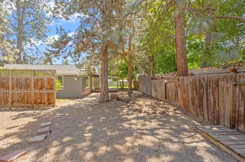 60903 Amethyst St, Bend, OR 97702 photo 28