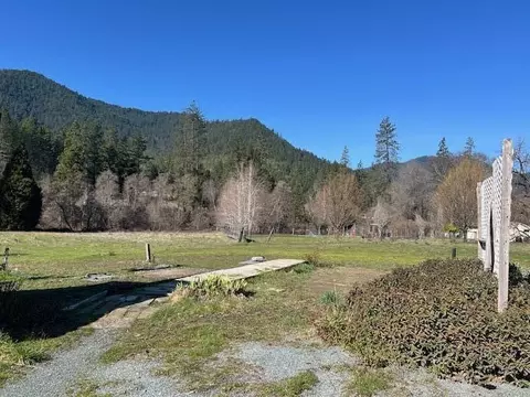 2565 Evans Creek Rd, Rogue River, OR 97537 photo 7