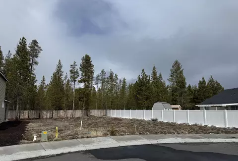 16632 Landing Ct, La Pine, OR 97739