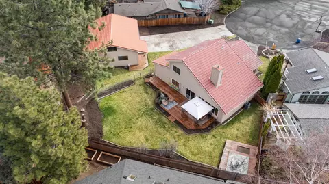 2875 NE Adrian Ct, Bend, OR 97701 photo 29