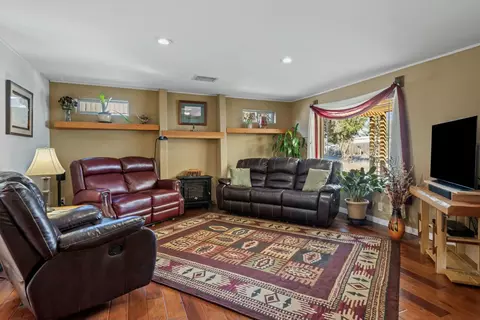 2841 NE Shepard Rd, Bend, OR 97701 photo 4