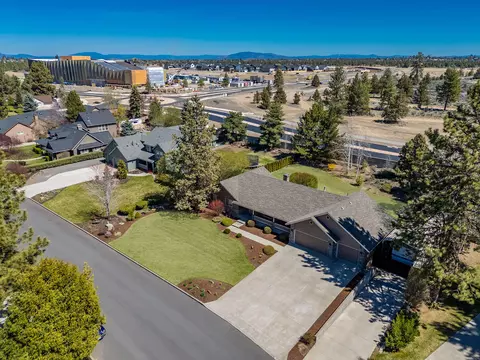 View/Area - 61415 Steens Mountain Loop, Bend, OR 97702 photo 2 of 4