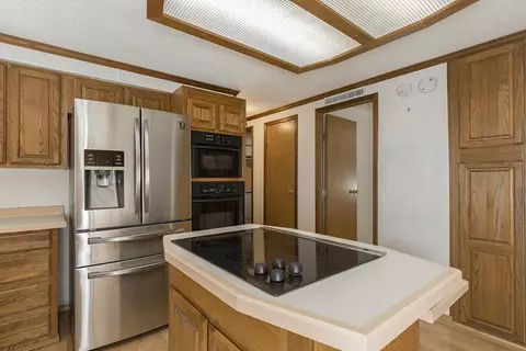 660 E Fork Rd, Williams, OR 97544 photo 9