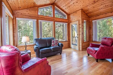 18102 Modoc Ln #12, Sunriver, OR 97707
