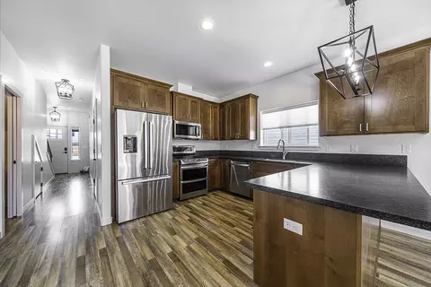307 Everett Way, Talent, OR 97540 photo 6