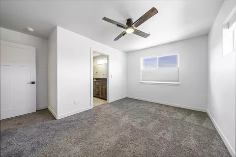 307 Everett Way, Talent, OR 97540 photo 21