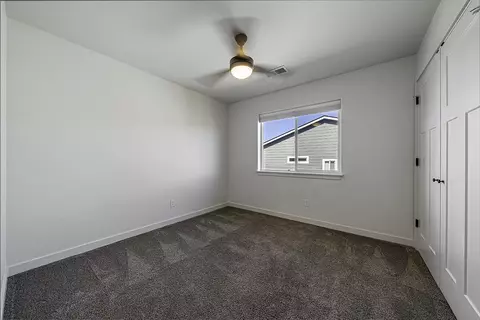 307 Everett Way, Talent, OR 97540 photo 17
