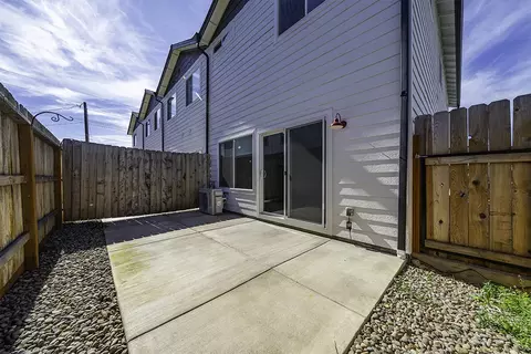 307 Everett Way, Talent, OR 97540 photo 26