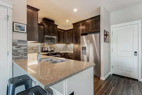 Kitchen - 20775 NE Boulderfield Ave, Bend, OR 97701 photo 1 of 3