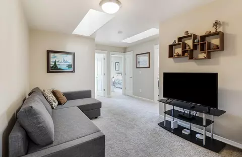 Living - 20775 NE Boulderfield Ave, Bend, OR 97701 photo 5 of 5