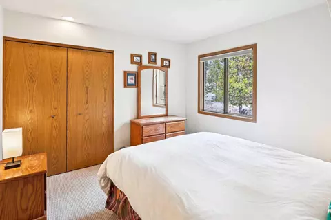Bedroom - 57671 Poplar Ln #23, Sunriver, OR 97707 photo 1 of 6