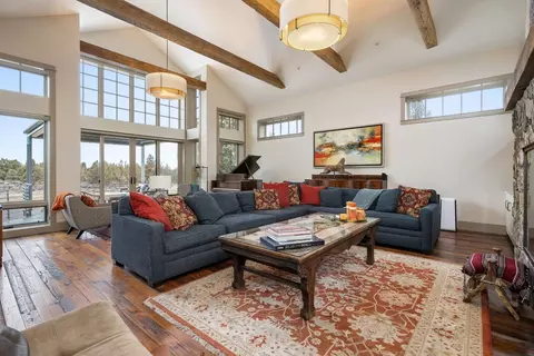 Living - 61845 Ten Barr Ranch Rd, Bend, OR 97701 photo 2 of 11