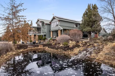Exterior - 61845 Ten Barr Ranch Rd, Bend, OR 97701 photo 15 of 20