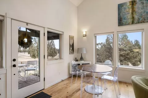 Dining - 61845 Ten Barr Ranch Rd, Bend, OR 97701 photo 5 of 5
