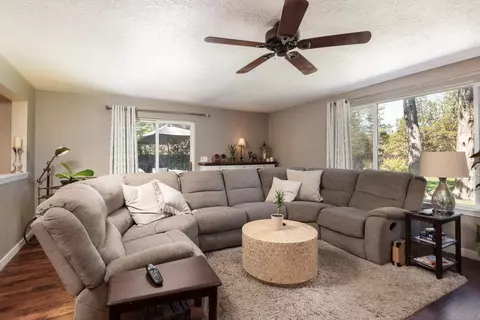 Other - 60811 Windsor Dr, Bend, OR 97702 photo 6 of 14