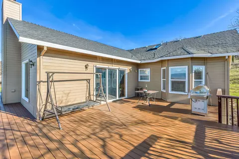 924 W Linn Rd, Eagle Point, OR 97524 photo 13