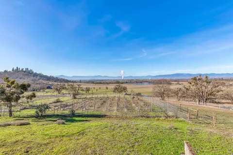 924 W Linn Rd, Eagle Point, OR 97524 photo 44