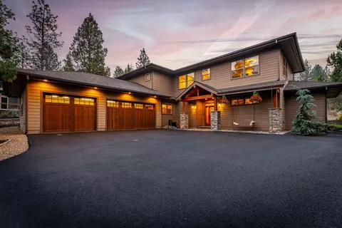 1823 NW Remarkable Dr, Bend, OR 97703