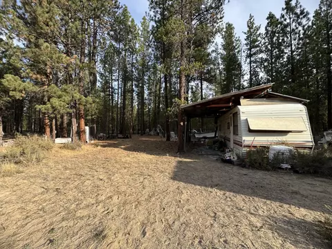 15414 Deer Ave, La Pine, OR 97739