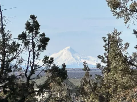 3700 NW 15th St, Terrebonne, OR 97760