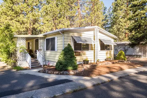 19950 Driftwood Ln #318, Bend, OR 97702