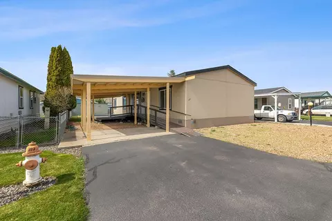 185 NW Harwood St #88, Prineville, OR 97754