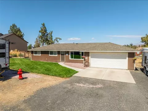 1105 F Ave, Terrebonne, OR 97760