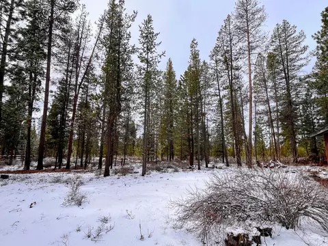 Exterior - 17515 Holgate Ct, La Pine, OR 97739 photo 4 of 4
