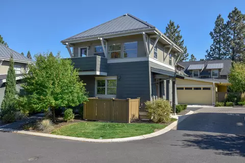 2578 NW Pompy Pl # 24, Bend, OR 97703