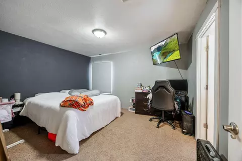 Bedroom - 445 N N 9th St, Central Point, OR 97502 photo 1 of 3