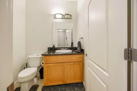 Bath - 445 N N 9th St, Central Point, OR 97502 photo 1 of 3