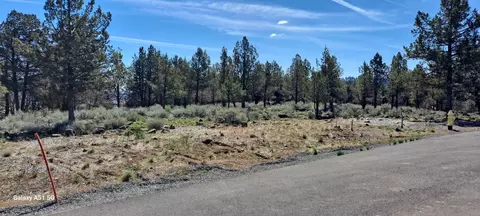 1173 Pipit Ct, Klamath Falls, OR 97601