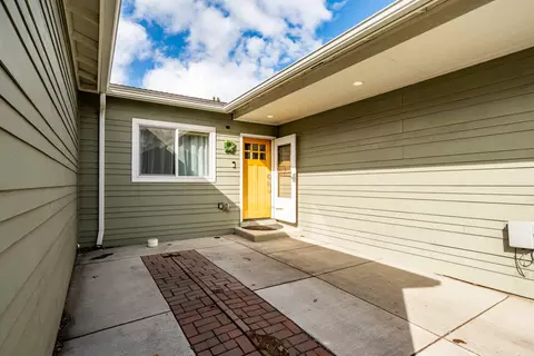 1738 NE 4th St #3, Bend, OR 97701 photo 5