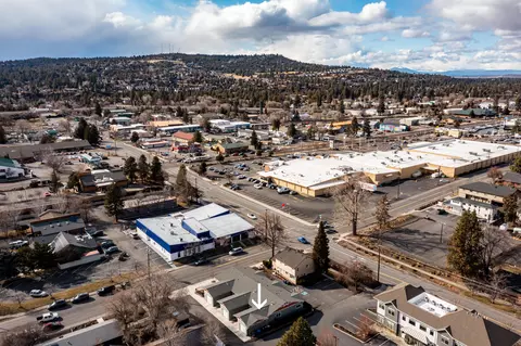 1738 NE 4th St #3, Bend, OR 97701 photo 29