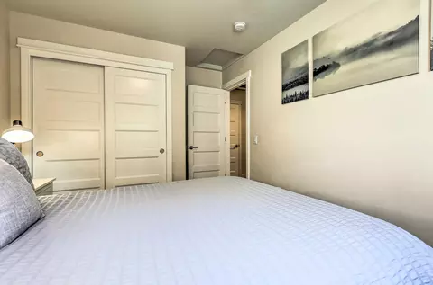 Bedroom - 1738 NE 4th St #2, Bend, OR 97701 photo 7 of 11
