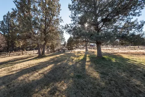 18955 Pinehurst Rd, Bend, OR 97703 photo 37