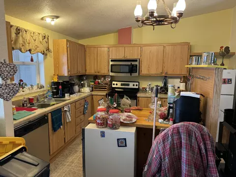 653 Riverside Dr, Burns, OR 97720 photo 21
