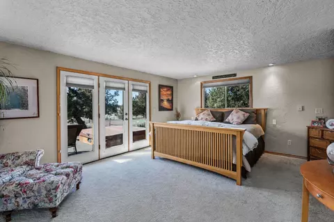 65833 Cori Way, Bend, OR 97703 photo 13
