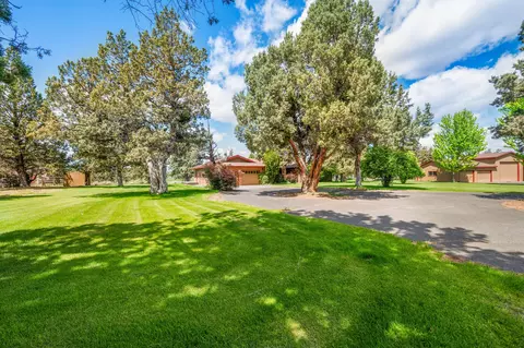65833 Cori Way, Bend, OR 97703 photo 39