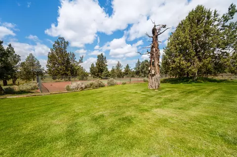 65833 Cori Way, Bend, OR 97703 photo 28