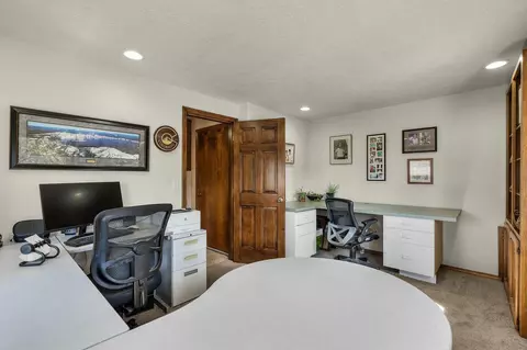 65833 Cori Way, Bend, OR 97703 photo 20